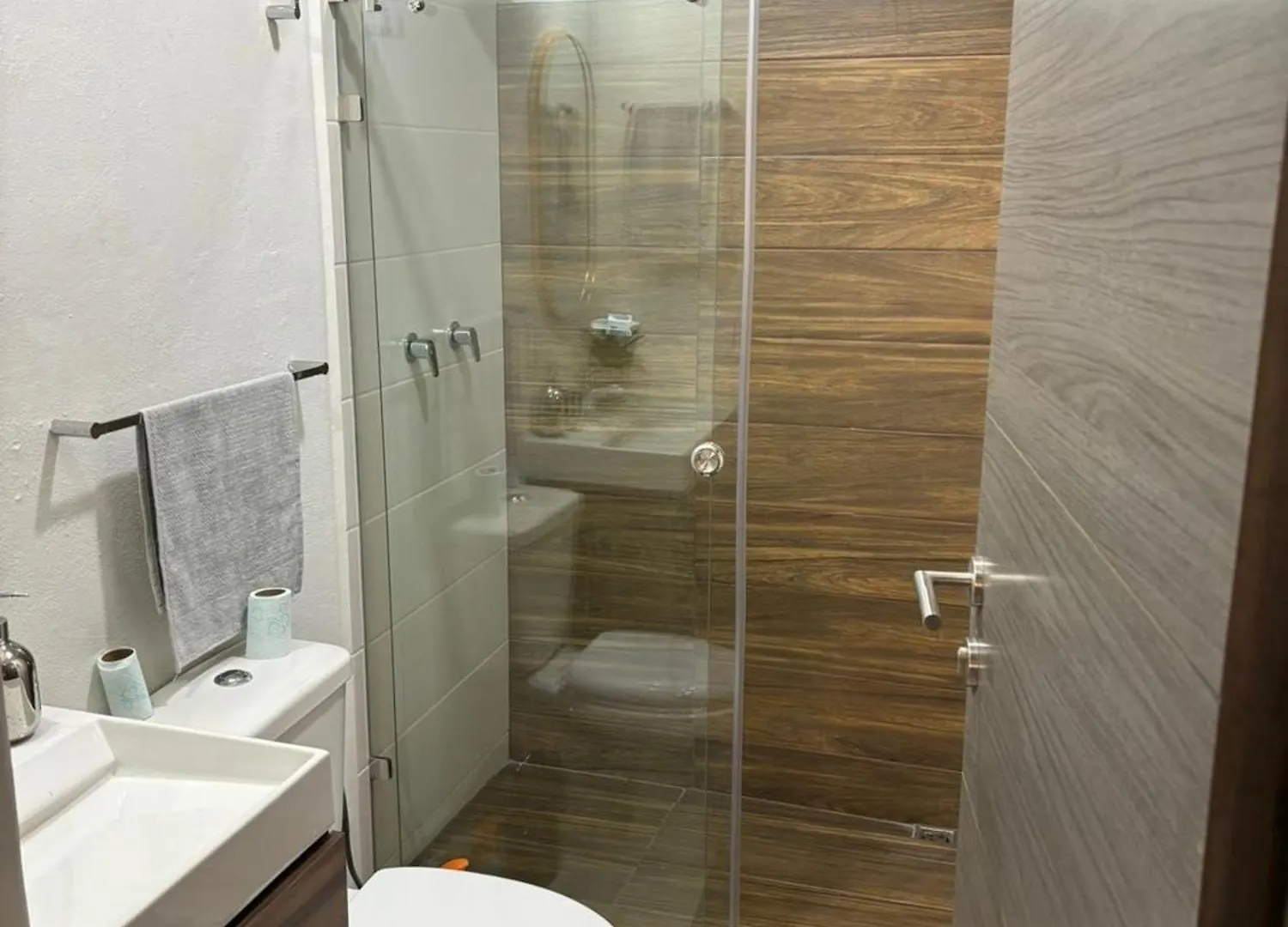 מזטלן Hermosos Departamentos Con Laguna Cristalina דירה