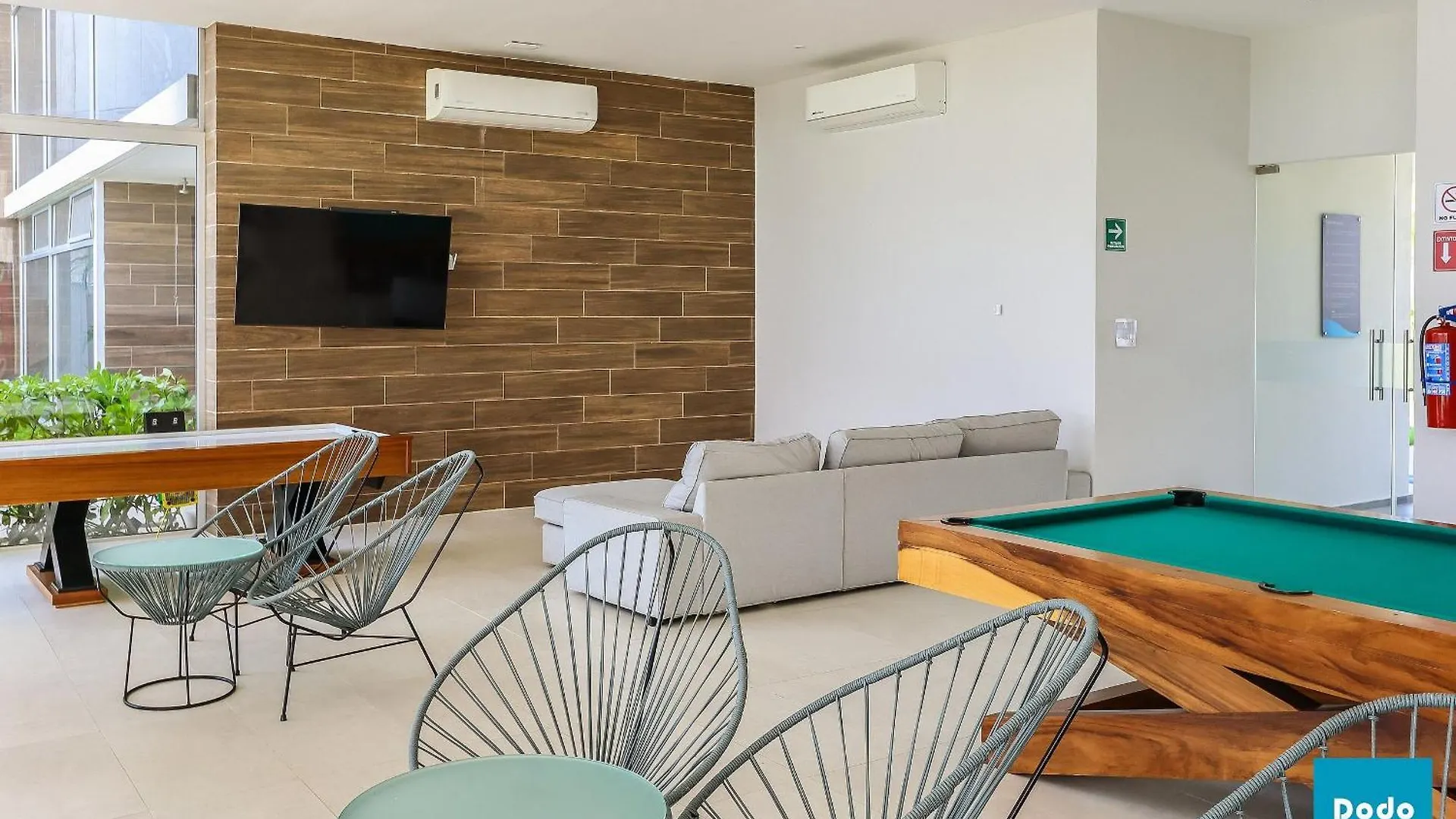 דירה מזטלן Hermosos Departamentos Con Laguna Cristalina